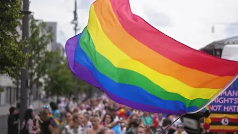 Marcha LGBT CDMX: ¿Qué artistas darán concierto en el Zócalo por el Pride 2025?