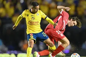 Álvaro Morales advierte a América: "Si no ganan a Toluca se van al carajo"