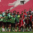 Afición lleva serenata a Selección Mexicana previo a partido contra Suiza