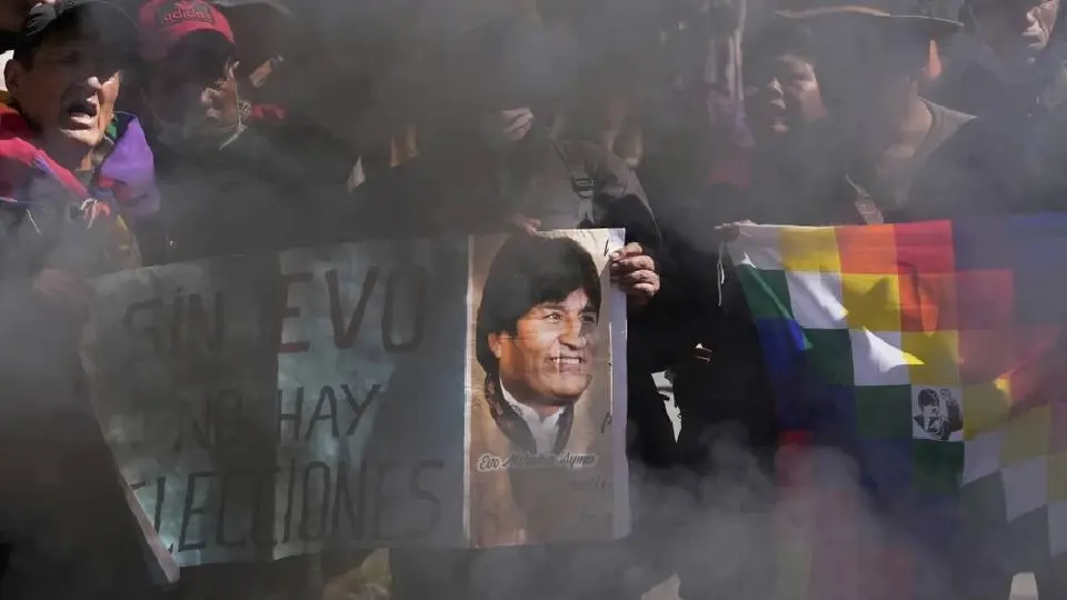 Gobierno de Bolivia denuncia por terrorismo a Evo Morales
