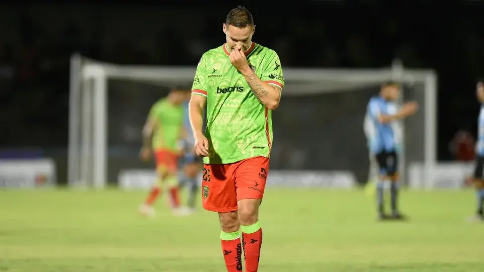 Jesús Dueñas revela pruebas de cómo Juárez falsificó su firma y su contrato