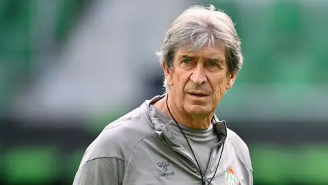 Manuel Pellegrini previo a la Final de Conference League: "No creo que seamos David contra Goliat"