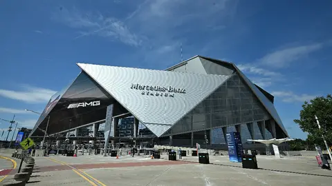 Aficionados de Club León 'protestan' previo al juego de Chelsea vs LAFC
