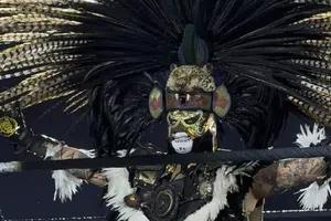 ¿Y Pachuca? Penta Zero Miedo se olvida de los Tuzos y porta el jersey de Rayados