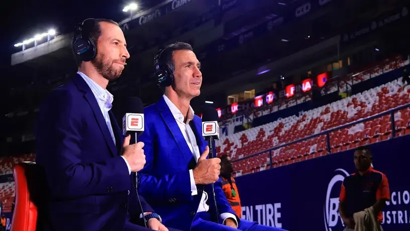 TUDN busca 'reforzarse' con elemento de ESPN para cubrir a la Selección Mexicana