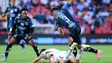 ¿Pumas se ve afectado por el arbitraje en el partido ante Querétaro?