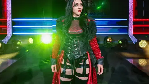 Stephanie Vaquer sella su presencia en Money In The Bank