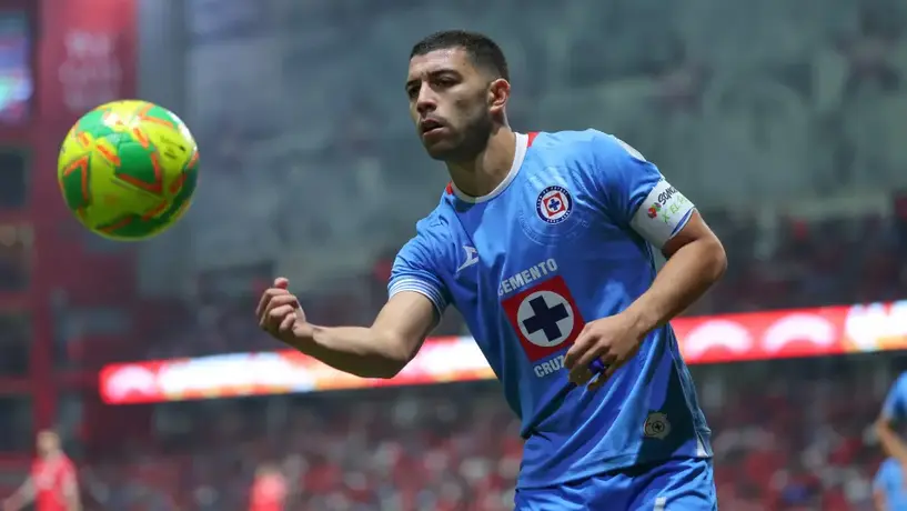 Erik Lira se emociona por la posibilidad de ganar un título en CU