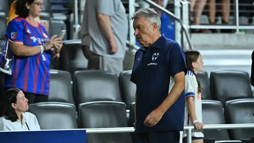 Doménec Torrent se 'engancha' con reportero por derrota de Rayados en Leagues Cup