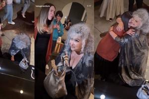 VIDEO: Sorprende palomazo entre Belinda y Amanda Miguel interpretando ‘Él Me Mintió’