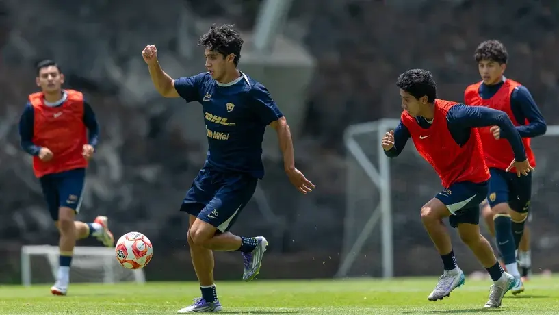 ¿El nuevo delantero de Pumas? jugador ‘Incógnito’ entrena bajo las órdenes de Efraín Juárez