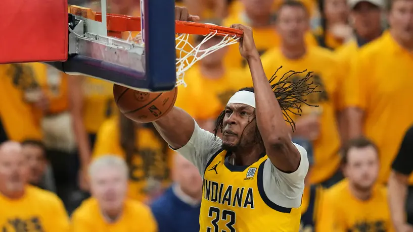 Bombazo en la NBA: Myles Turner deja a Haliburton y ficha por los Bucks