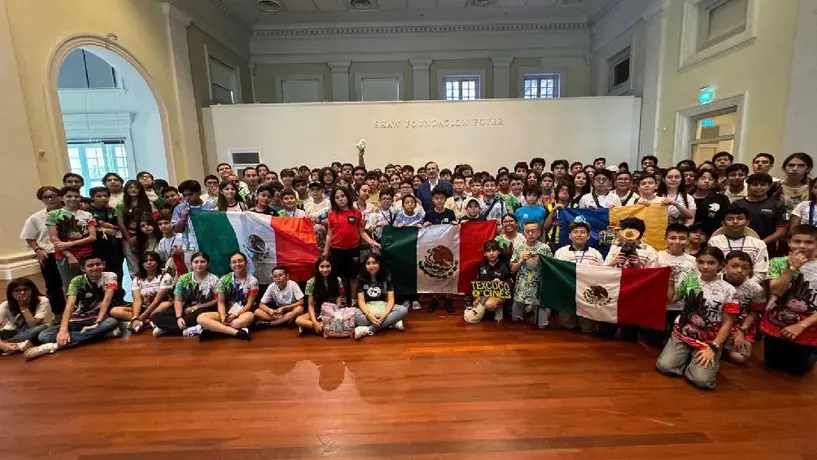 Niños de Texcoco ganan 7 medallas en Olimpiada de Matemáticas en Singapur