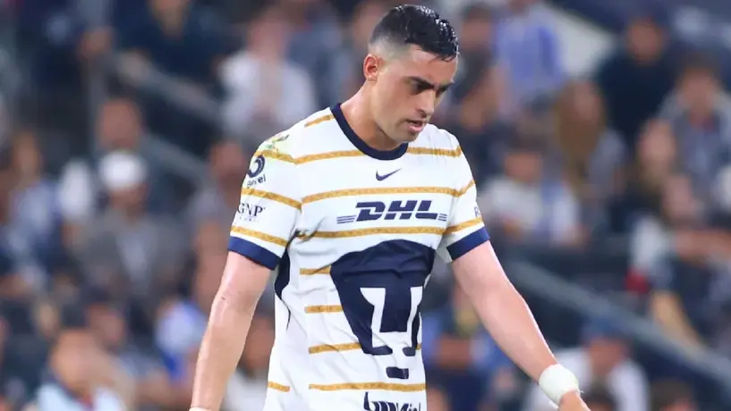 Rogelio Funes Mori no entra en planes de Pumas para el Apertura 2025