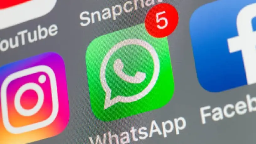 ¿Cómo activar el modo walkie-talkie en WhatsApp?