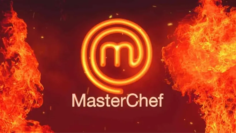 Presentador de MasterChef es despedido tras 50 denuncias por conducta inapropiada