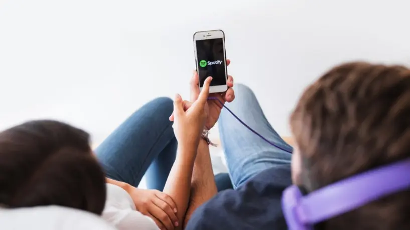 Spotify pierde millones en 2025 pese a récord de usuarios ¿Cuál fue el motivo?