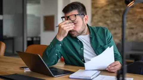 Más contribuyentes adeudan al SAT: ¿por qué está creciendo la cifra?