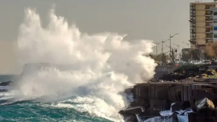 ¿Sigue la alerta de tsunami en México tras sismo en Rusia?