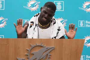 Dolphins: Tyreek Hill promete mostrar 'su mejor versión' esta temporada