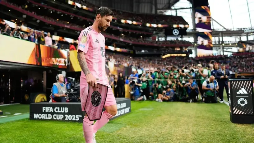 Mascherano ve a Messi más "grande" que PSG: "La gente para para verlo a él"