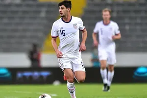 Atlético de Madrid ficha al mediocampista estadounidense Johnny Cardoso