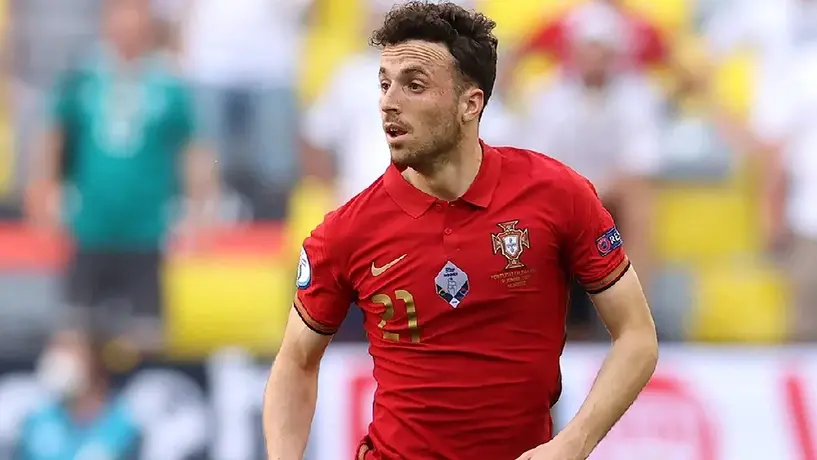 ¿Por qué Diogo Jota aparece en la plantilla del Liverpool para la temporada 2025-26?