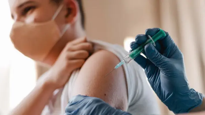 Covid 19: ¿Por qué ya no son recomendables las vacunas para niños y mujeres embarazadas?