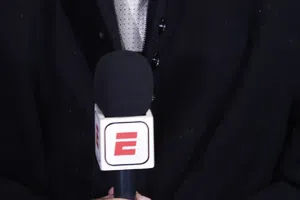 Comentarista de ESPN rompe en llanto al finalizar la Final Femenina de Wimbledon