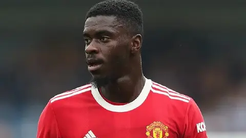 Exjugador de Manchester United demandó al club por negligencia médica