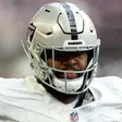 ¡Por cariñoso! Raiders despiden a Christian Wilkins por besar a compañero en la cabeza