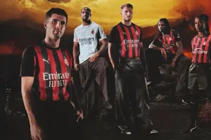 ¡Pero qué estilo! Santi Giménez ya luce el nuevo uniforme de Ac Milan