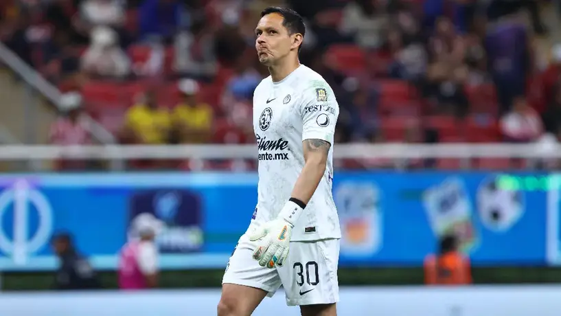 Rodolfo Cota, opción para llegar a Cruz Azul ante una factible salida de Kevin Mier
