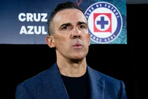 Aficionados suplican a Vicente Sánchez que regrese a Cruz Azul tras goleada en Leagues Cup