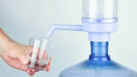 Agua Bienestar CDMX 2025: Así puedes comprar garrafones de 20 Litros en 5 pesos