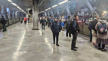 Lluvias en CDMX provocan cierre parcial de la Línea 8 del Metro