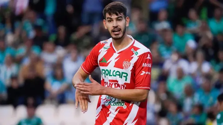¡Nuevo central! Alan Montes será nuevo jugador de Pumas