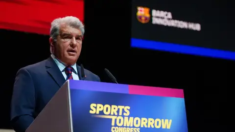 Joan Laporta no descarta más fichajes en Barcelona, a pesar de problemas económicos