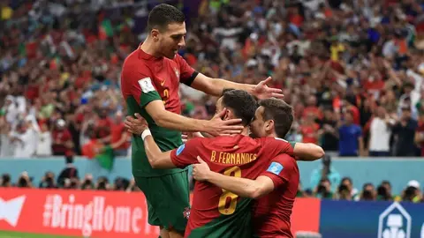 Manchester United extiende periodo vacacional de Diogo Dalot y Bruno Fernandes tras muerte de Diogo Jota