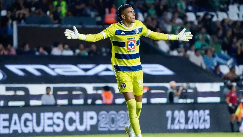 Kevin Mier brilla con espectacular atajada en el Colombia vs Perú rumbo al Mundial 2026