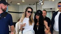 VIDEO: Papá se encuentra a Angelina Jolie y Salma Hayek en café de Veracruz… y lo presume a su familia