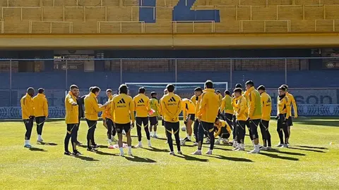 Afición manda mensaje a los jugadores de Boca: "La camiseta se tiene que transpirar"