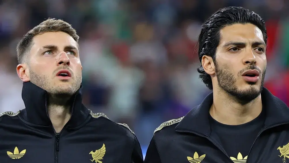 Santiago Giménez y Raúl Jiménez, delanteros de la Selección Mexicana | IMAGO7