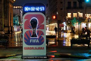 Gobernador del Estado de Jalisco aseguró que no hay intención de FIFA por quitar ninguna sede a Mexico