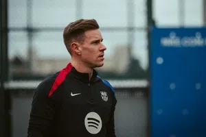Ter Stegen se opone a firmar informe médico y 'bloquea' fichajes; Barça abre expediente disciplinario