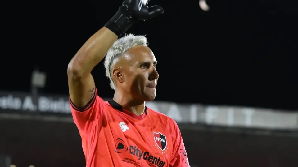 ¿Se acerca a Pumas? Keylor Navas es separado del primer equipo de Newell’s