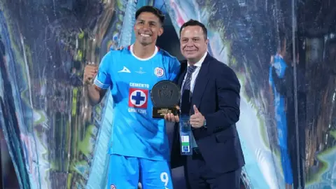 Víctor Velázquez tras conquista de Cruz Azul en Concacaf: “Queremos un equipo de época”