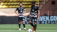 Pilotos de Fórmula 1 cayeron en el partido benéfico previo al Gran Premio de Mónaco