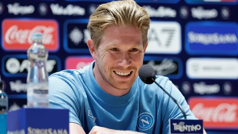 Kevin De Bruyne llena de elogios a Antonio Conte: ‘Está loco’