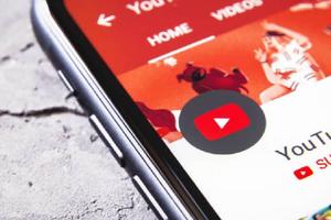 Google retrasa pagos a creadores de contenido de YouTube